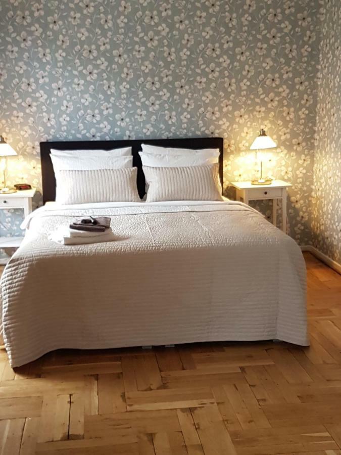 Bed And Breakfast Loft24 Heerlen Exterior foto